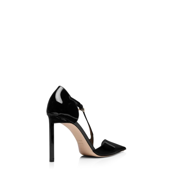 Asymmetrische Pumps aus Lackleder Asymmetrische Pumps aus Lackleder