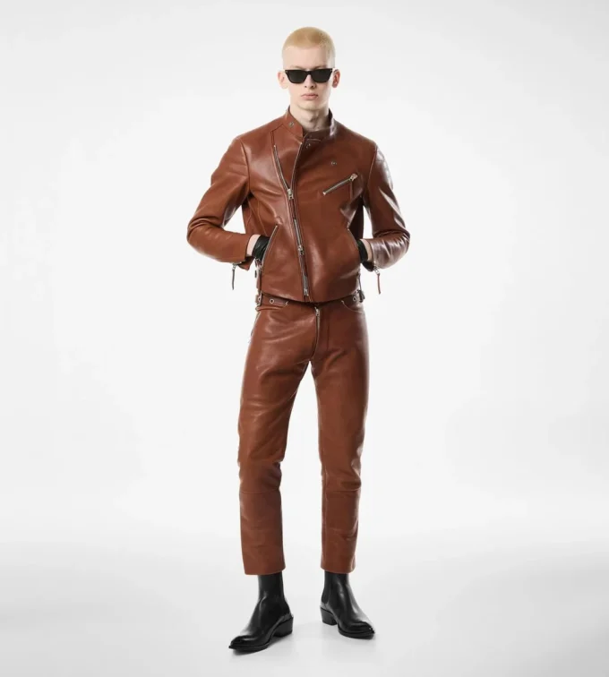 Asymmetrische Racerjacke aus Büffelleder Asymmetrische Racerjacke aus Büffelleder
