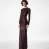 Besticktes Abendkleid mit Langarm und Krokodileffekt Besticktes Abendkleid mit Langarm und Krokodileffekt