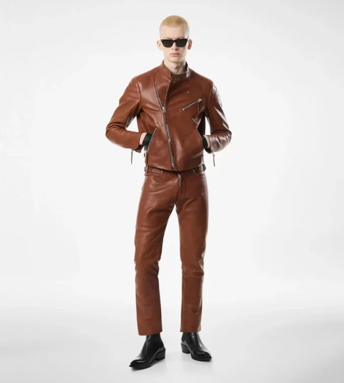 Bikerhose aus Büffelleder Bikerhose aus Büffelleder