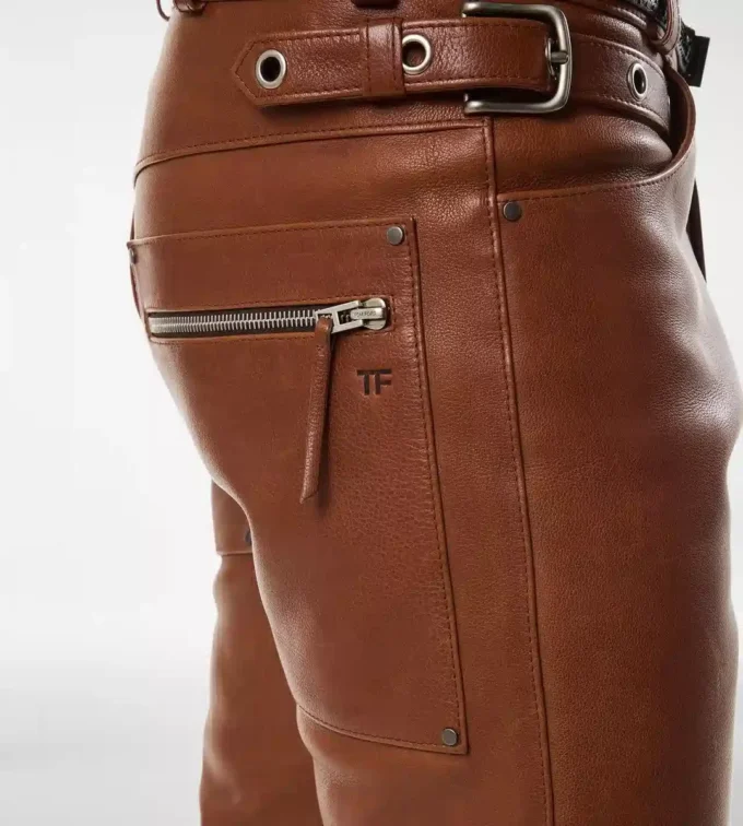 Bikerhose aus Büffelleder Bikerhose aus Büffelleder