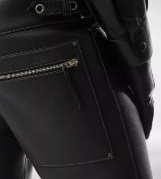 Bikerhose aus genarbtem Leder