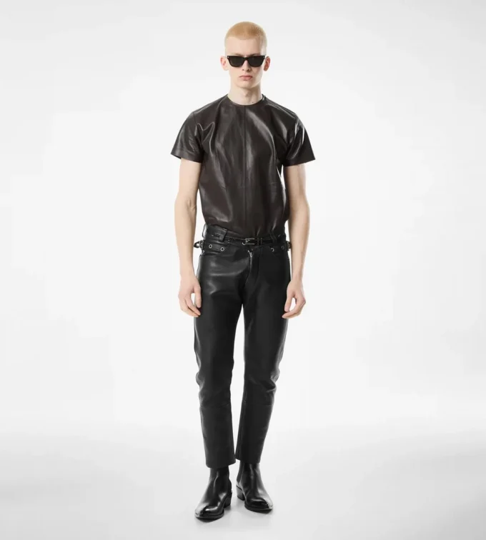 Bikerhose aus genarbtem Leder Bikerhose aus genarbtem Leder