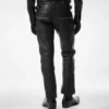Bikerhose aus genarbtem Leder Bikerhose aus genarbtem Leder
