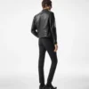 Bikerjacke aus genarbtem Leder mit Reißverschluss