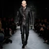 Bikerjacke aus genarbtem Leder mit Reißverschluss