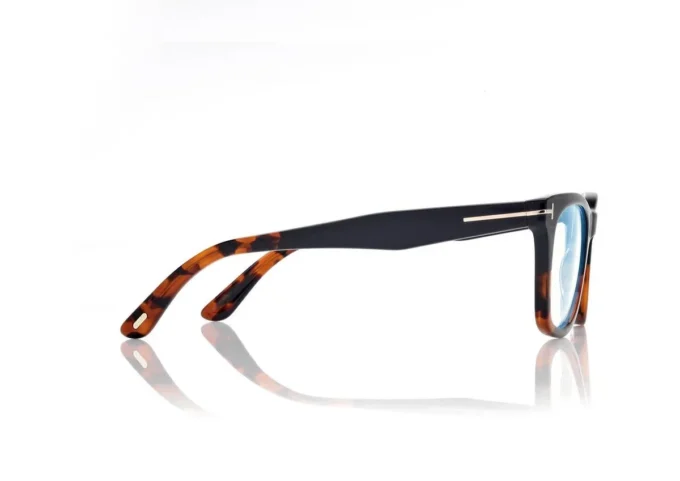 Blue Block Square Opticals mit aufsteckbarer Sonnenbrille Blue Block Square Opticals mit aufsteckbarer Sonnenbrille
