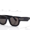 Blue Block Square Opticals mit aufsteckbarer Sonnenbrille