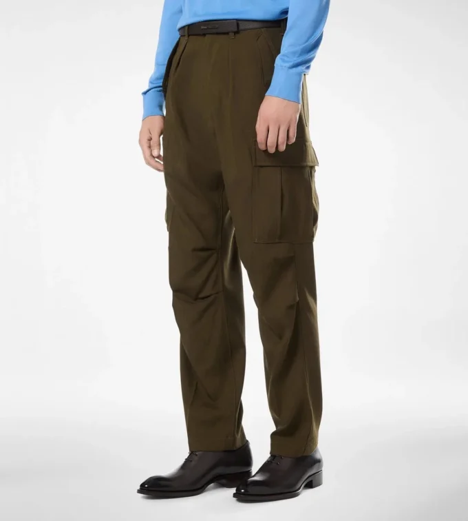 Cargohose aus Wolle, Kaschmir und Seide Cargohose aus Wolle, Kaschmir und Seide