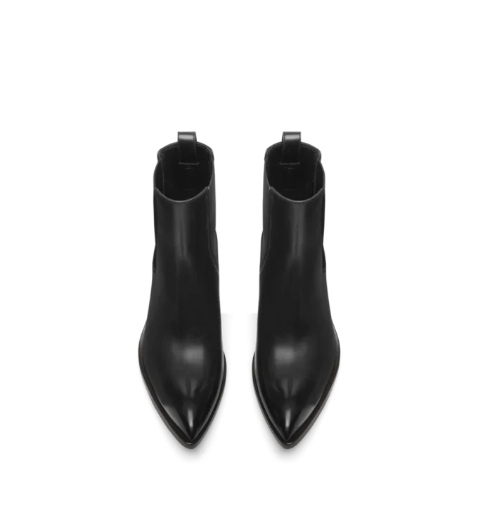 Chelsea-Stiefel aus poliertem Leder Chelsea-Stiefel aus poliertem Leder