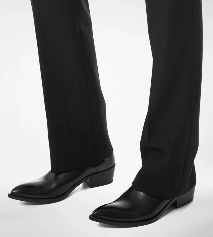Chelsea-Stiefel aus poliertem Leder Chelsea-Stiefel aus poliertem Leder
