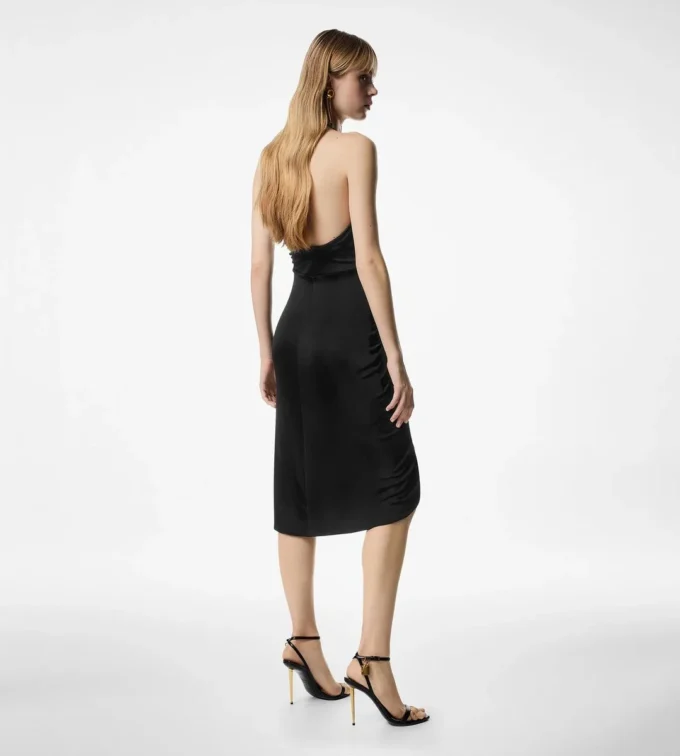 Cocktailkleid mit V-Ausschnitt und drapiertem Wasserfall-Detail vorne in der Mitte Cocktailkleid mit V-Ausschnitt und drapiertem Wasserfall-Detail vorne in der Mitte