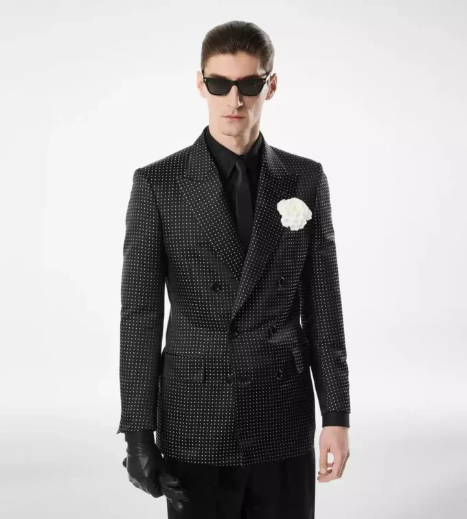 Duchesse-Jacke mit Polka-Dot-Jacquardmuster Duchesse-Jacke mit Polka-Dot-Jacquardmuster