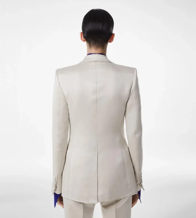 Einreihige Jacke aus gewaschener Baumwoll-Seidenmischung Duchesse Einreihige Jacke aus gewaschener Baumwoll-Seidenmischung Duchesse