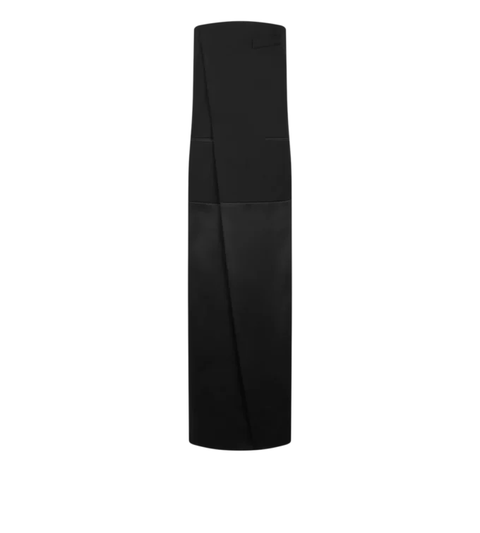 Elegantes trägerloses Abendkleid aus Wolle Elegantes trägerloses Abendkleid aus Wolle