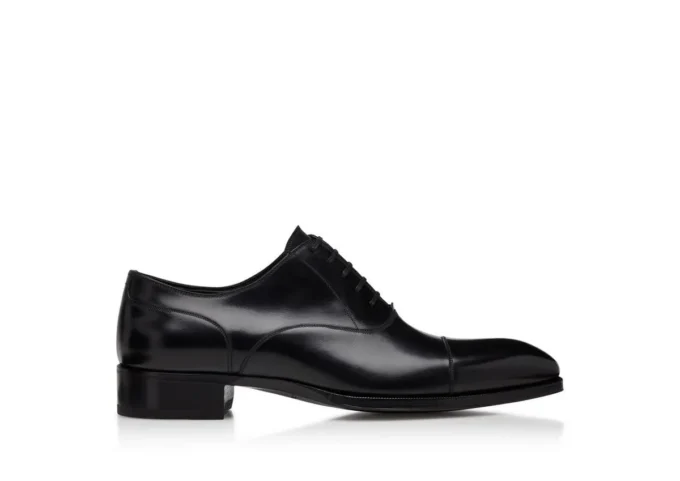 Elkan Cap Toe Schnürschuhe aus glattem Leder