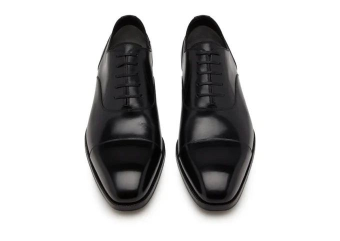 Elkan Cap Toe Schnürschuhe aus glattem Leder