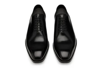 Elkan Schnürschuhe aus poliertem Leder