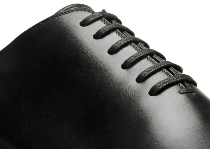 Elkan Schnürschuhe aus poliertem Leder