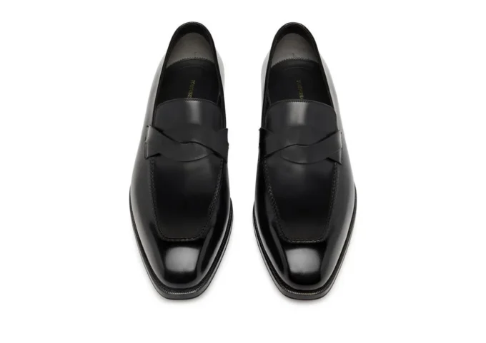 Elkan Twisted Band Loafer aus poliertem Leder
