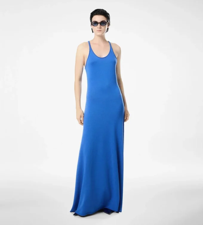 Feines, ärmelloses, langes Tanktop-Kleid aus Merinowolle Feines, ärmelloses, langes Tanktop-Kleid aus Merinowolle