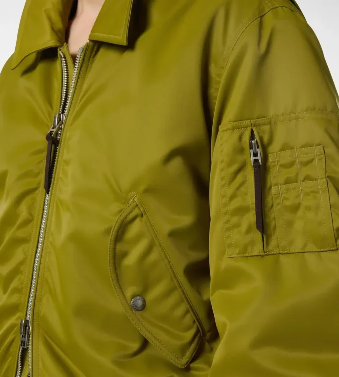 Fliegerjacke aus Satin-Nylon