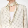 Flüssig geschnittenes Hemd aus Crêpe de Chine mit Paisley-Print Flüssig geschnittenes Hemd aus Crêpe de Chine mit Paisley-Print
