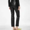 Fünf-Taschen-Hose aus Nappaleder mit geprägtem Tf-Logo Fünf-Taschen-Hose aus Nappaleder mit geprägtem Tf-Logo