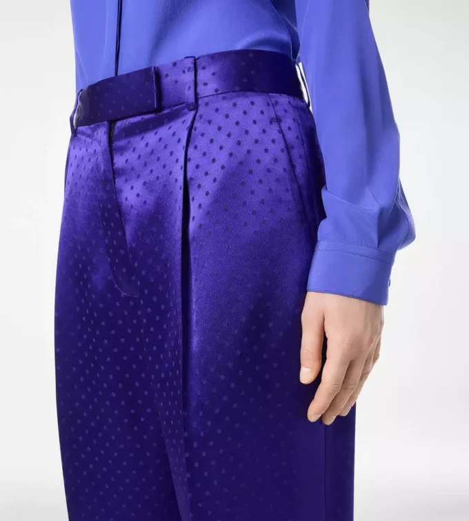 Gepunktete Jacquard-Plisseehose Gepunktete Jacquard-Plisseehose
