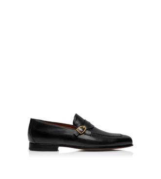 Geschmeidiger Loafer aus genarbtem Leder mit verdrehter Schnalle von Gigi