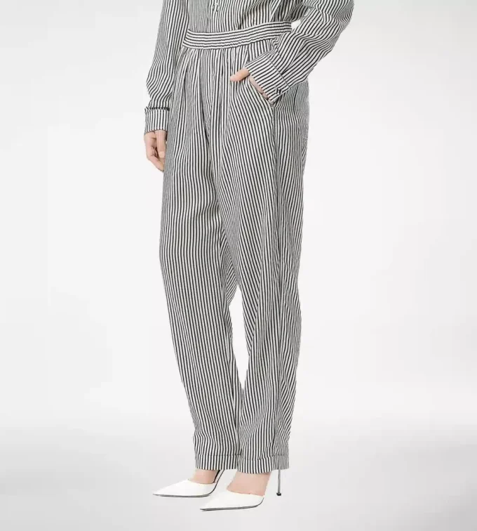 Gestreifte Seiden-Pyjama-Hose mit Paspelierung Gestreifte Seiden-Pyjama-Hose mit Paspelierung