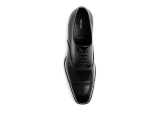 Gianni Schnürschuhe mit Zehenkappe