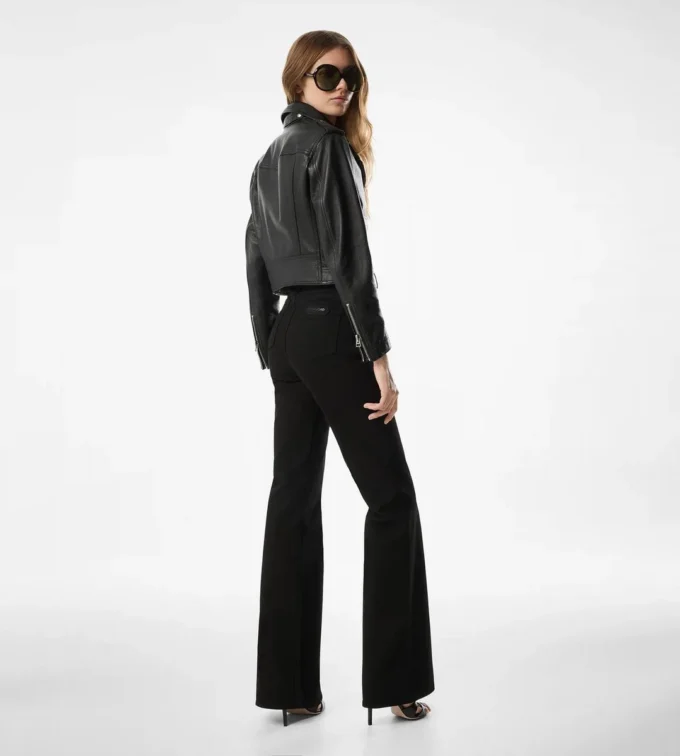 Glänzende Bikerjacke aus Plonge-Leder