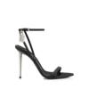 Glänzende Leder-Sandalen mit spitzen Zehen und Vorhängeschloss-Verzierung Glänzende Leder-Sandalen mit spitzen Zehen und Vorhängeschloss-Verzierung