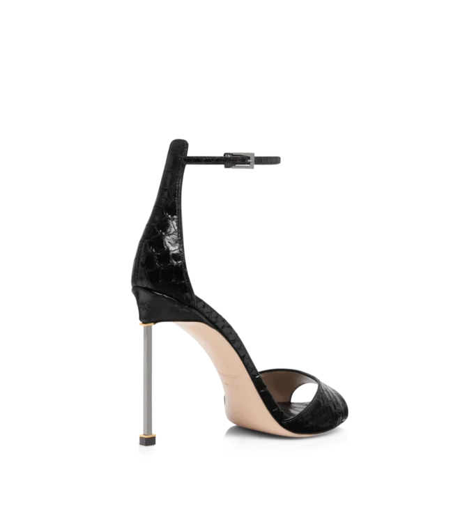 Halbglänzende, bedruckte Python-Sandale mit Fersenriemen Halbglänzende, bedruckte Python-Sandale mit Fersenriemen