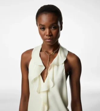 Halterneck-Abendkleid mit Rüschendetails