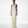 Halterneck-Abendkleid mit Rüschendetails Halterneck-Abendkleid mit Rüschendetails