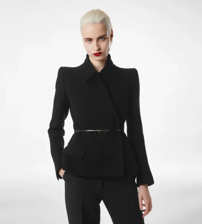 Kompakte Stretch-Bouclé-Wickeljacke Kompakte Stretch-Bouclé-Wickeljacke