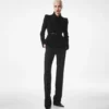 Kompakte Stretch-Bouclé-Wickeljacke Kompakte Stretch-Bouclé-Wickeljacke