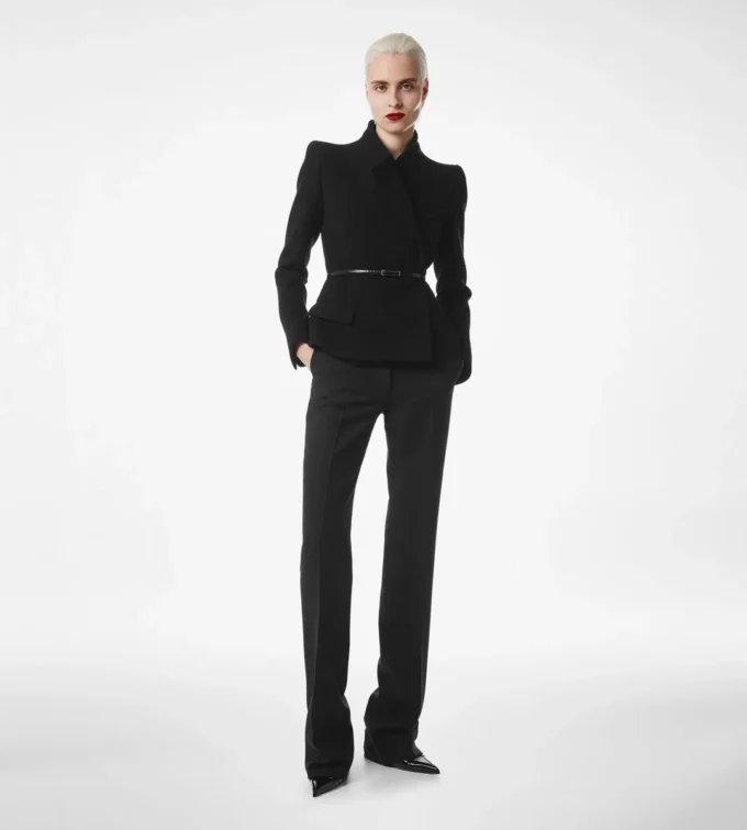 Kompakte Stretch-Bouclé-Wickeljacke Kompakte Stretch-Bouclé-Wickeljacke
