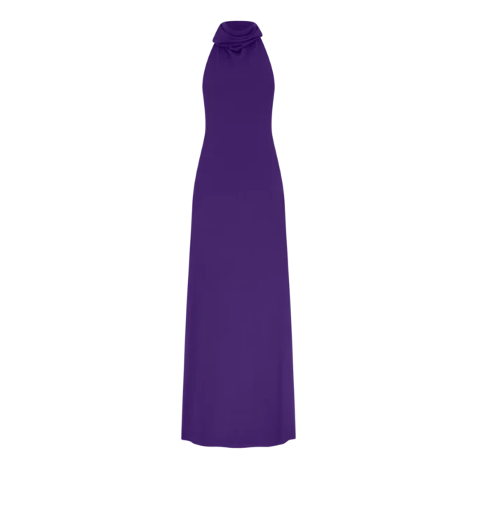 Langes Neckholder-Kleid mit Taschen und offenem Rücken Langes Neckholder-Kleid mit Taschen und offenem Rücken