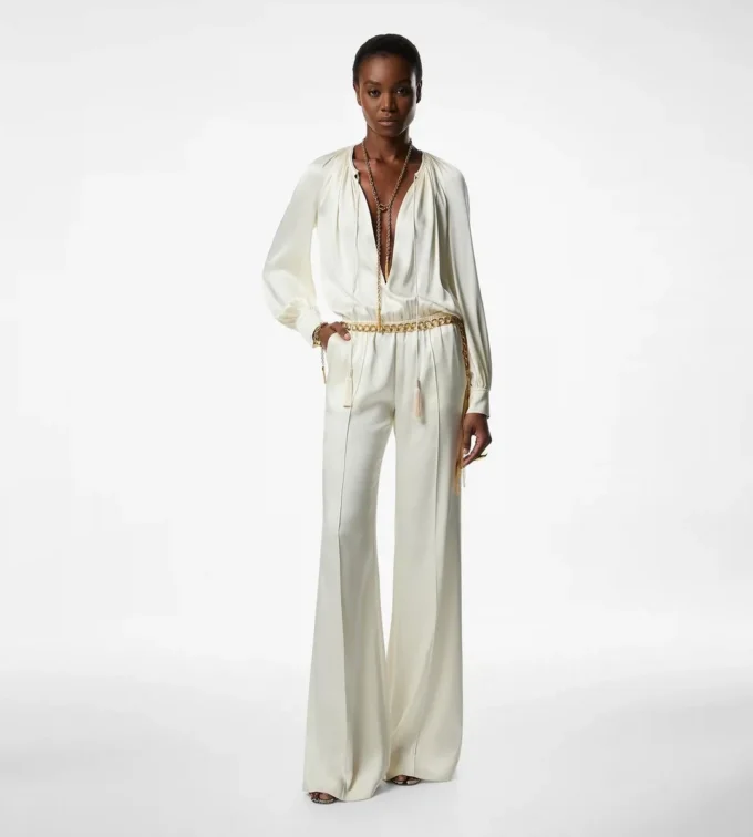 Langärmeliger Jumpsuit mit Raffungen Langärmeliger Jumpsuit mit Raffungen