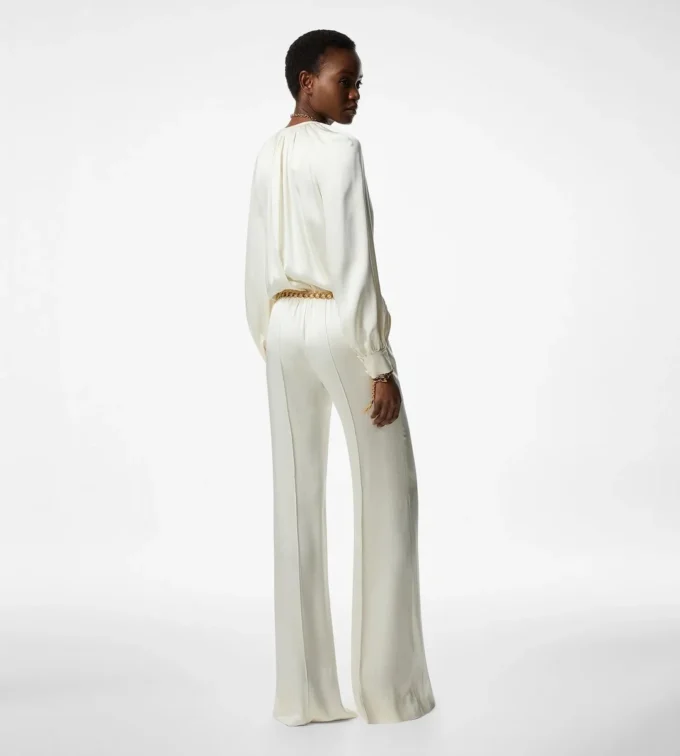 Langärmeliger Jumpsuit mit Raffungen Langärmeliger Jumpsuit mit Raffungen