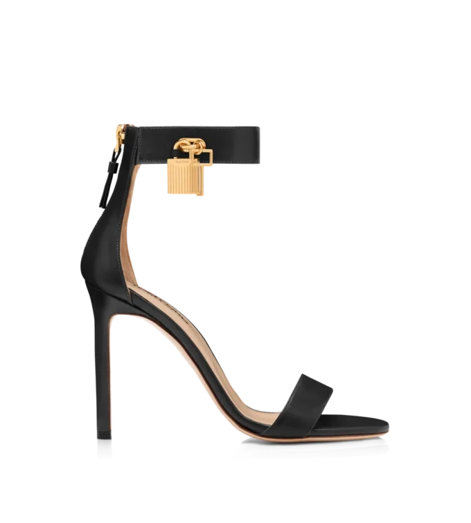Leder-Sandalen mit Vorhängeschloss Leder-Sandalen mit Vorhängeschloss