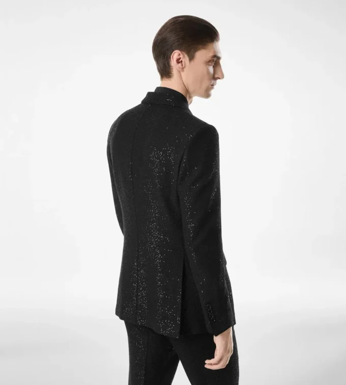 Leichte Bouclé-Jacke mit Pailletten Leichte Bouclé-Jacke mit Pailletten