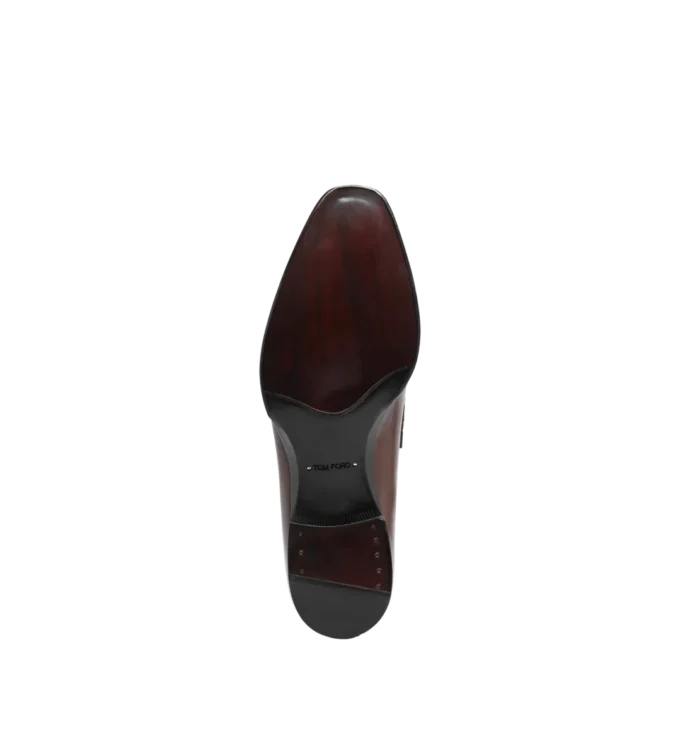 Loafer aus poliertem Leder und Alligatorleder mit gedrehtem Band Loafer aus poliertem Leder und Alligatorleder mit gedrehtem Band