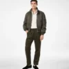 Lounge-Hose aus Baumwolle und Seide mit Bengalstreifen und Falten