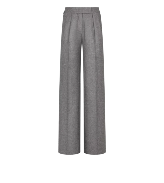 Maßgeschneiderte Hose mit doppelter Falte und weitem Bein Maßgeschneiderte Hose mit doppelter Falte und weitem Bein