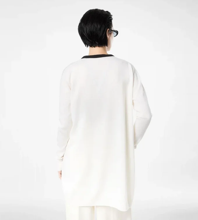 Mittellanger offener Cardigan aus Merino-Piqué mit Satinbesatz Mittellanger offener Cardigan aus Merino-Piqué mit Satinbesatz