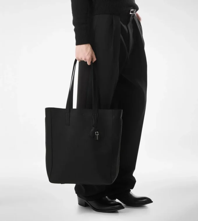 North South Tote aus Naturleder North South Tote aus Naturleder